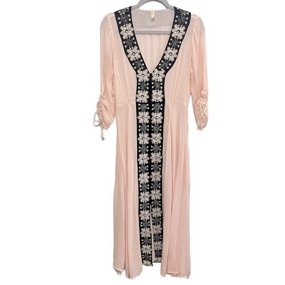 Free People Journey to the Horizon Maxi Dress‎ 4 pink boho hippie embroidery - Picture 6 of 11